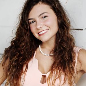 Meet your Posher, Savannah